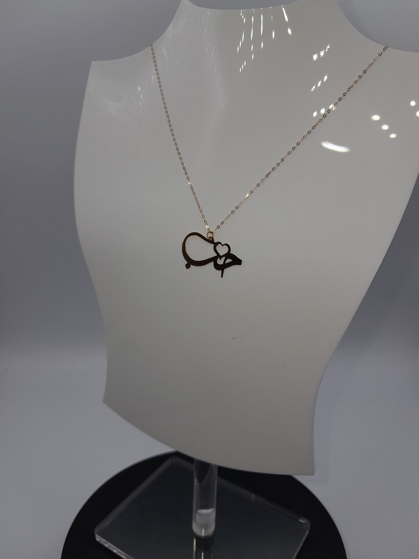 chaine motif amour 18k قلادة الحب رقيقة ذهب ايطالي اصلي