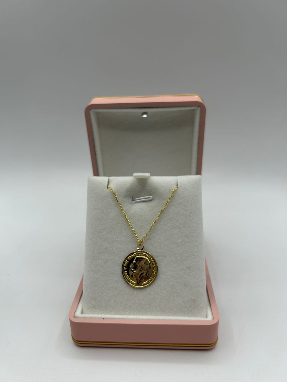 (سلسلة لويزة كريفشة ذهب خالص إيطالي أصلي (حر Chaîne louiza grand motif 18k
