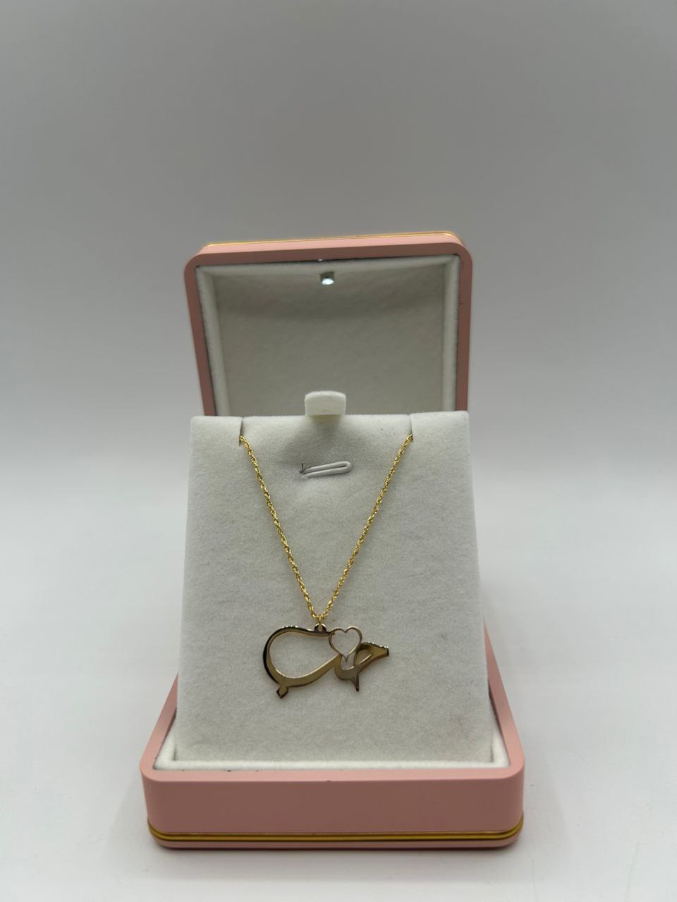chaine motif amour18k (سلسلة الحب كريفشة ذهب ايطالي اصلي)