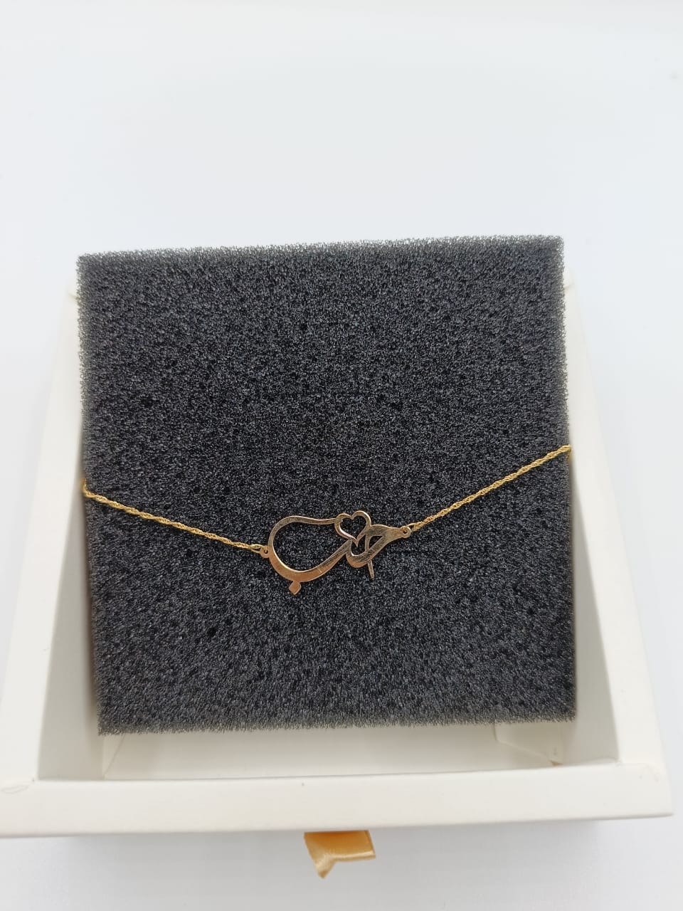 bracelet motif amour