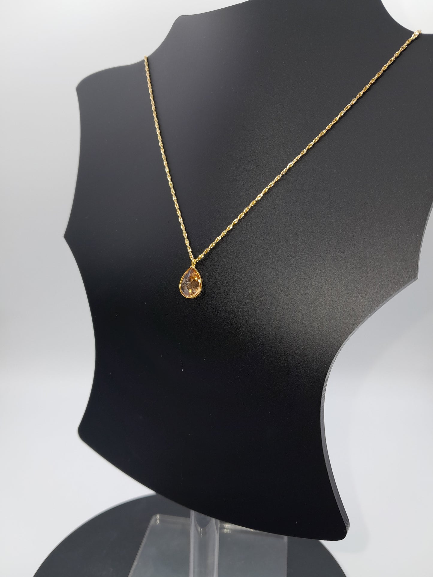 سلسلة دمعة غليظة (الكريفشا) chaine damaa épaisse 18k
