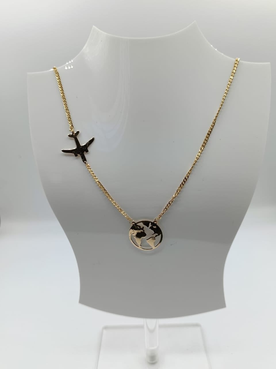chaine motif avion