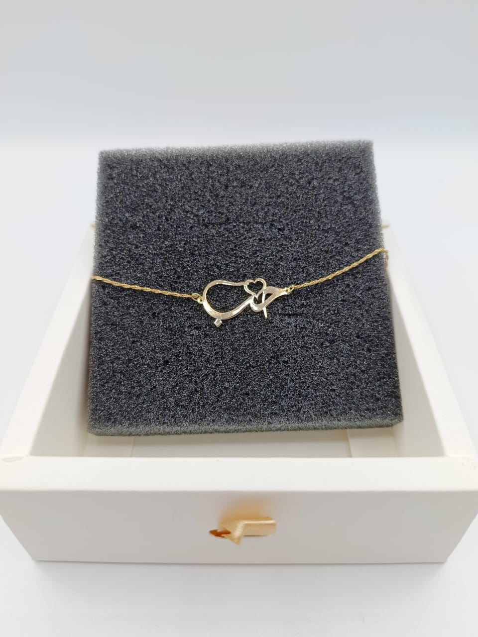 bracelet motif amour